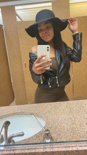 Hazel, 27  female escort, San Mateo