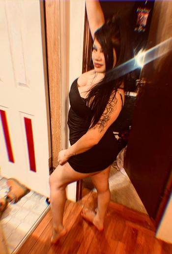 Lina, 21  female escort, San Mateo